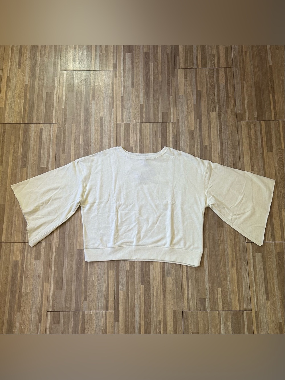 NWT Adore Me Cream Pullover Sweatshirt Bell Sleeves Lime Specks Size Large